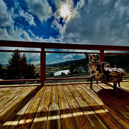 Authentique Chalet Vue Sur Le Lac Et Les Pistes ベス・エ・サンタナステーズ エクステリア 写真