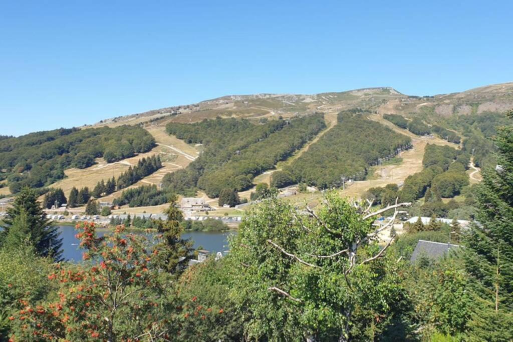 Authentique Chalet Vue Sur Le Lac Et Les Pistes ベス・エ・サンタナステーズ エクステリア 写真